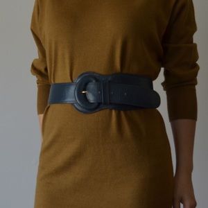 Vintage Navy Leather Bussi Belt